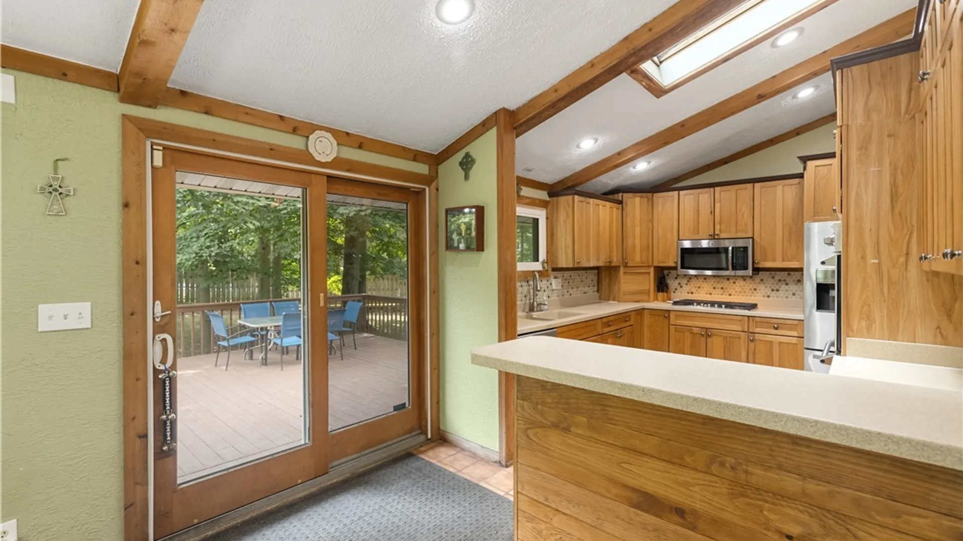 Property at 5006 Woodside Road, DeWitt, NY 13066 11