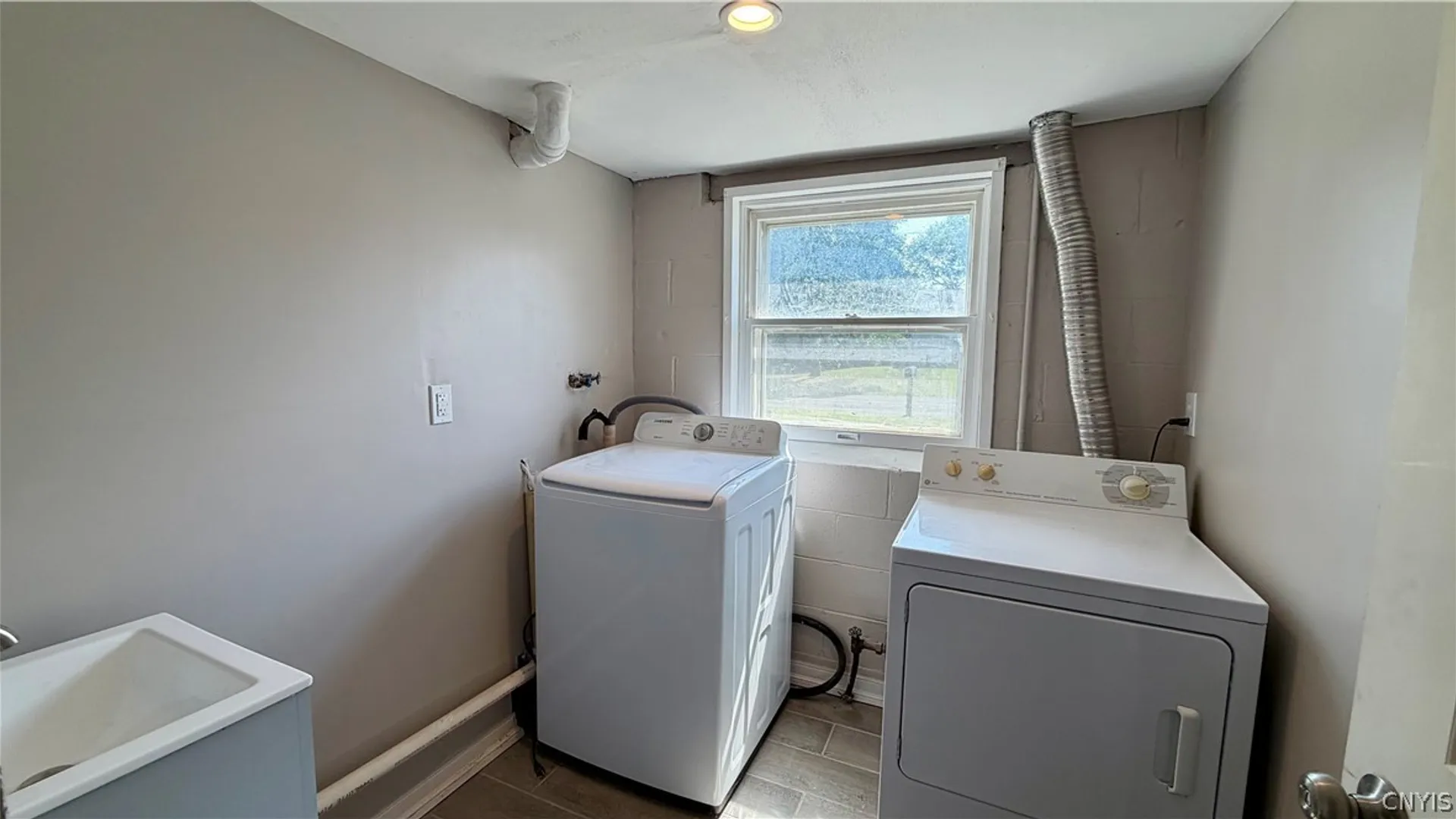 Property at 104 Finwood Drive, Van Buren, NY 13027 44