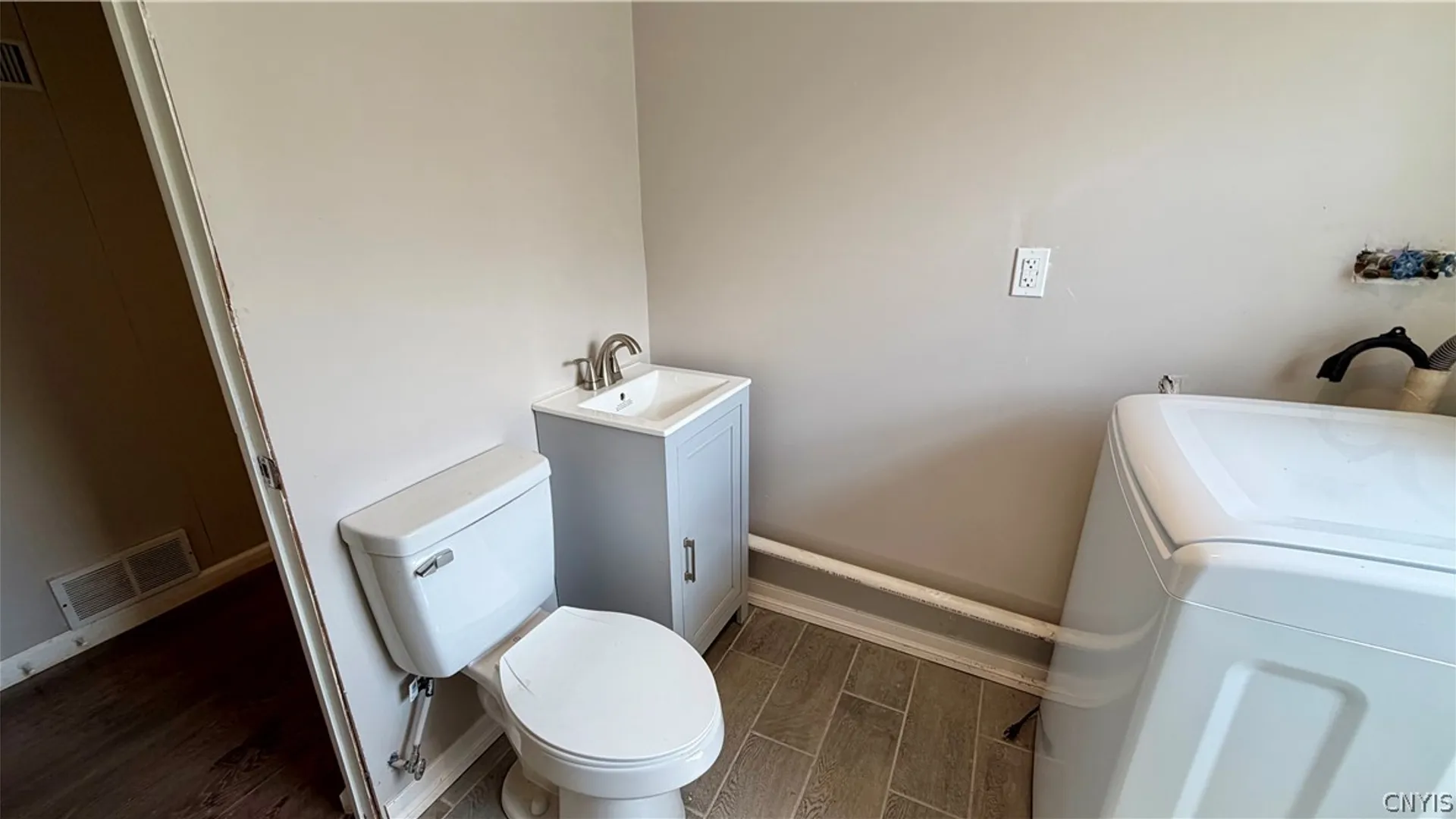 Property at 104 Finwood Drive, Van Buren, NY 13027 45