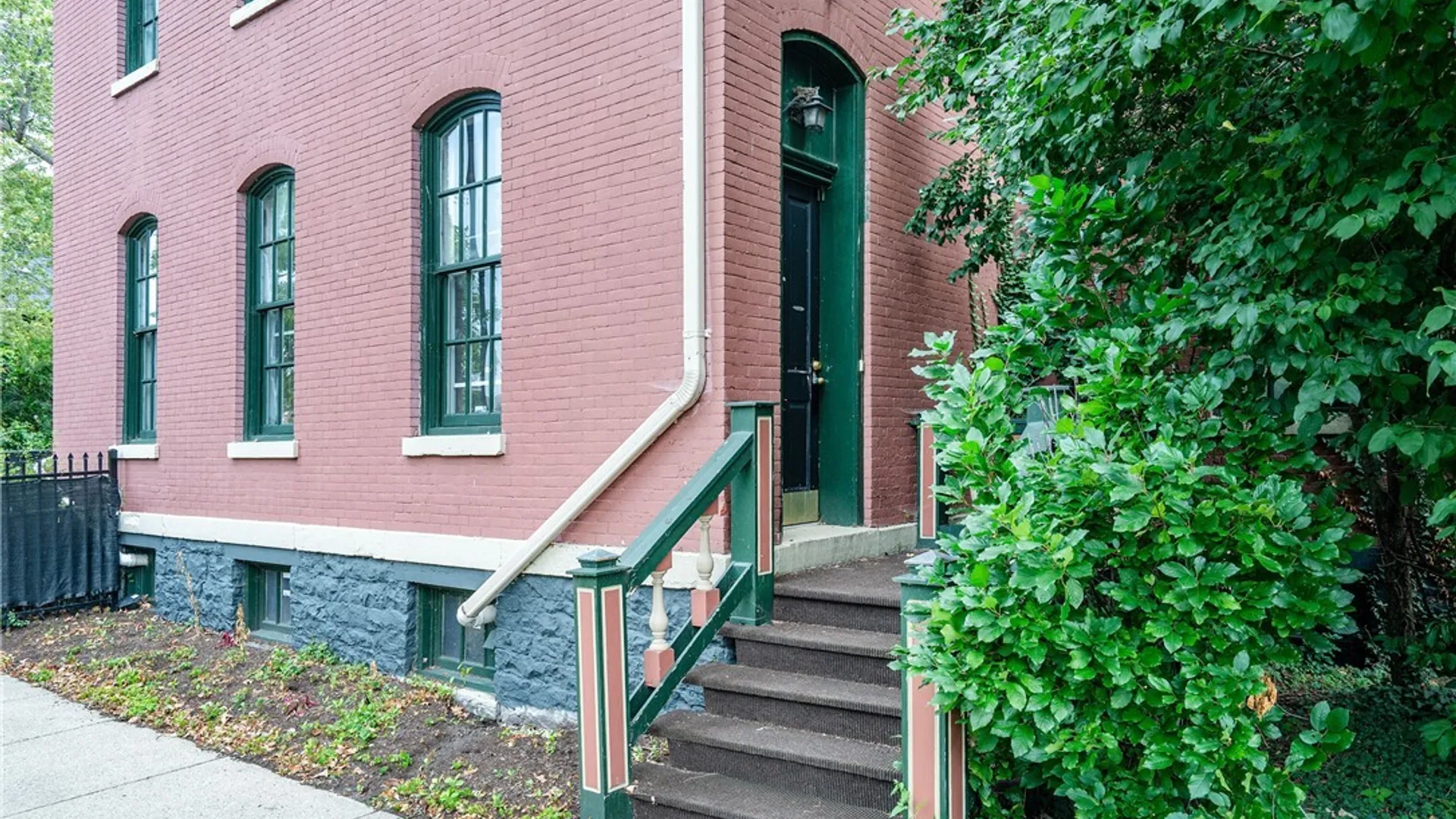 Property at 125 Edward Street, Buffalo, NY 14201 5