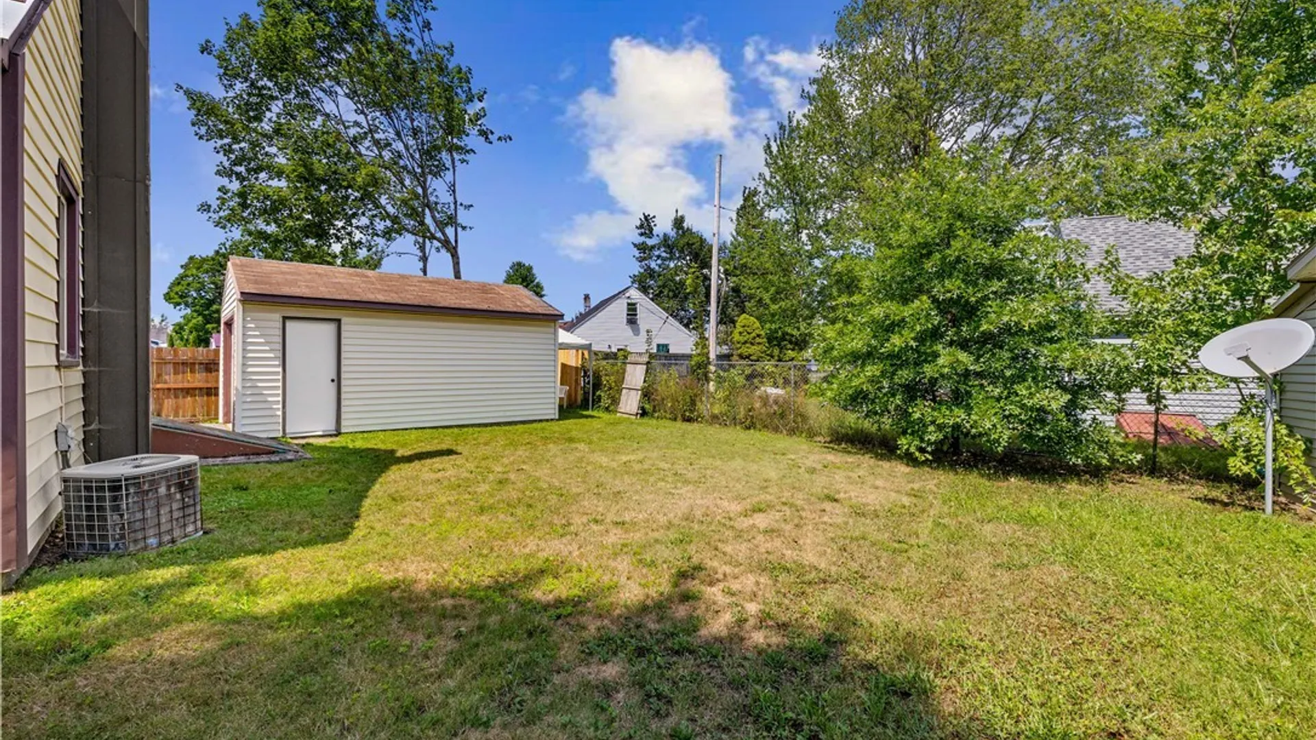 Property at 125 S Crescent Drive, Rome, NY 13440 4