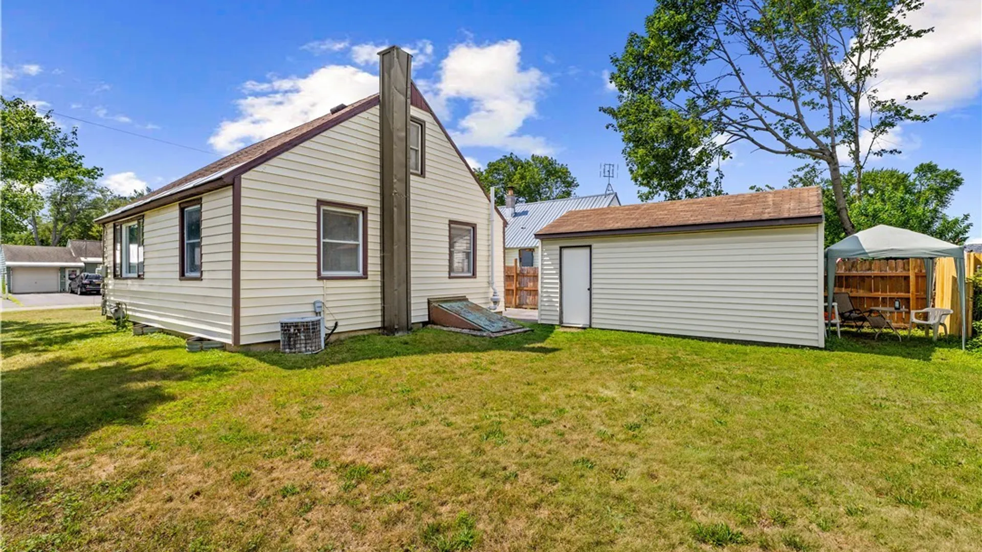 Property at 125 S Crescent Drive, Rome, NY 13440 5