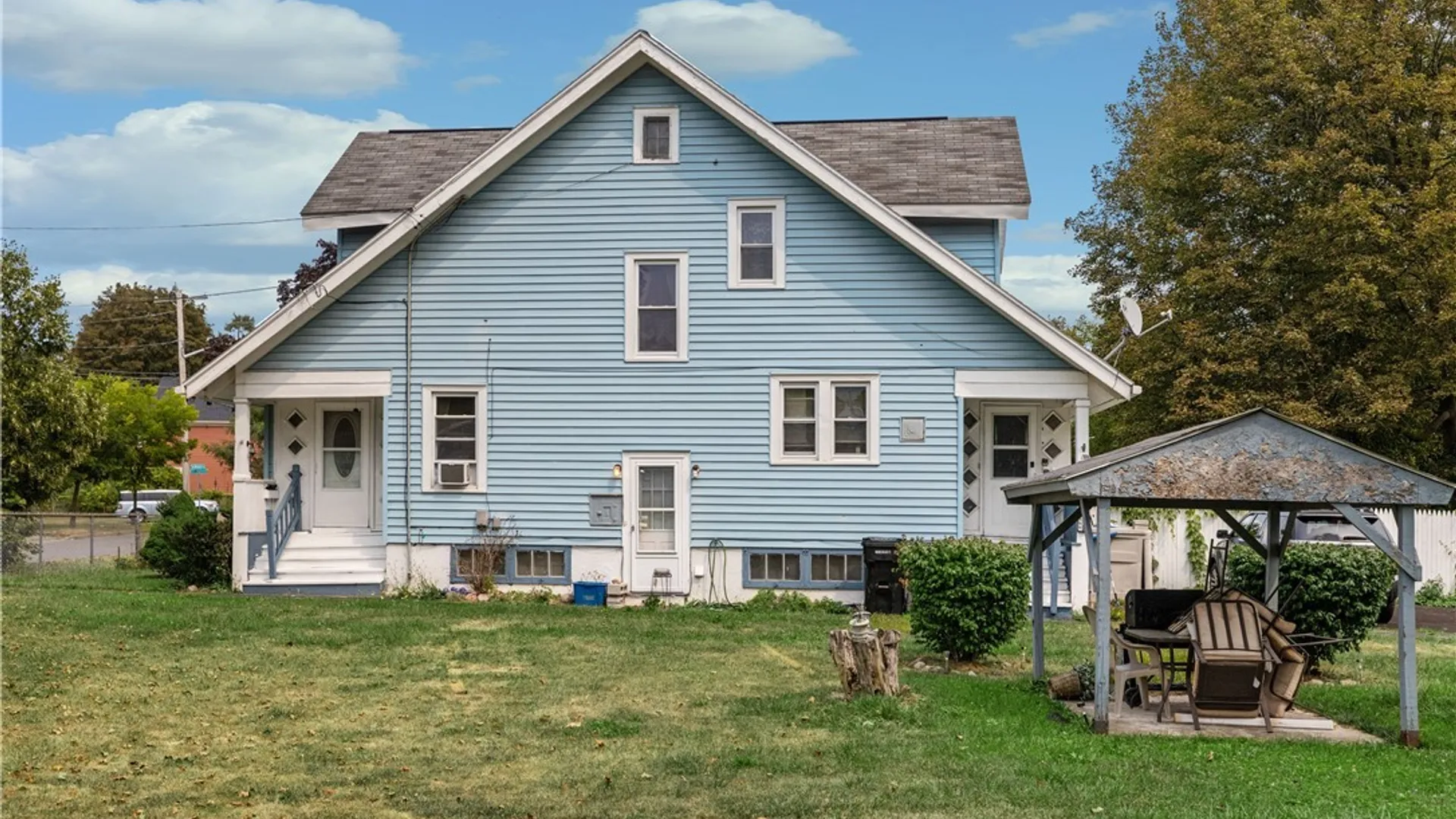 Property at 627 W Newell Street, Syracuse, NY 13205 3