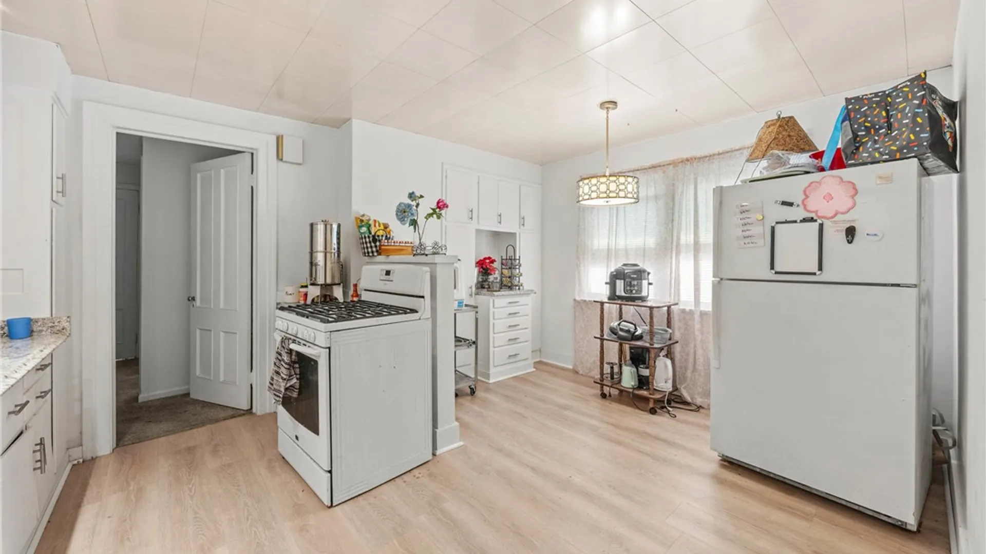 Property at 98 Melrose Street, Rochester, NY 14619 9