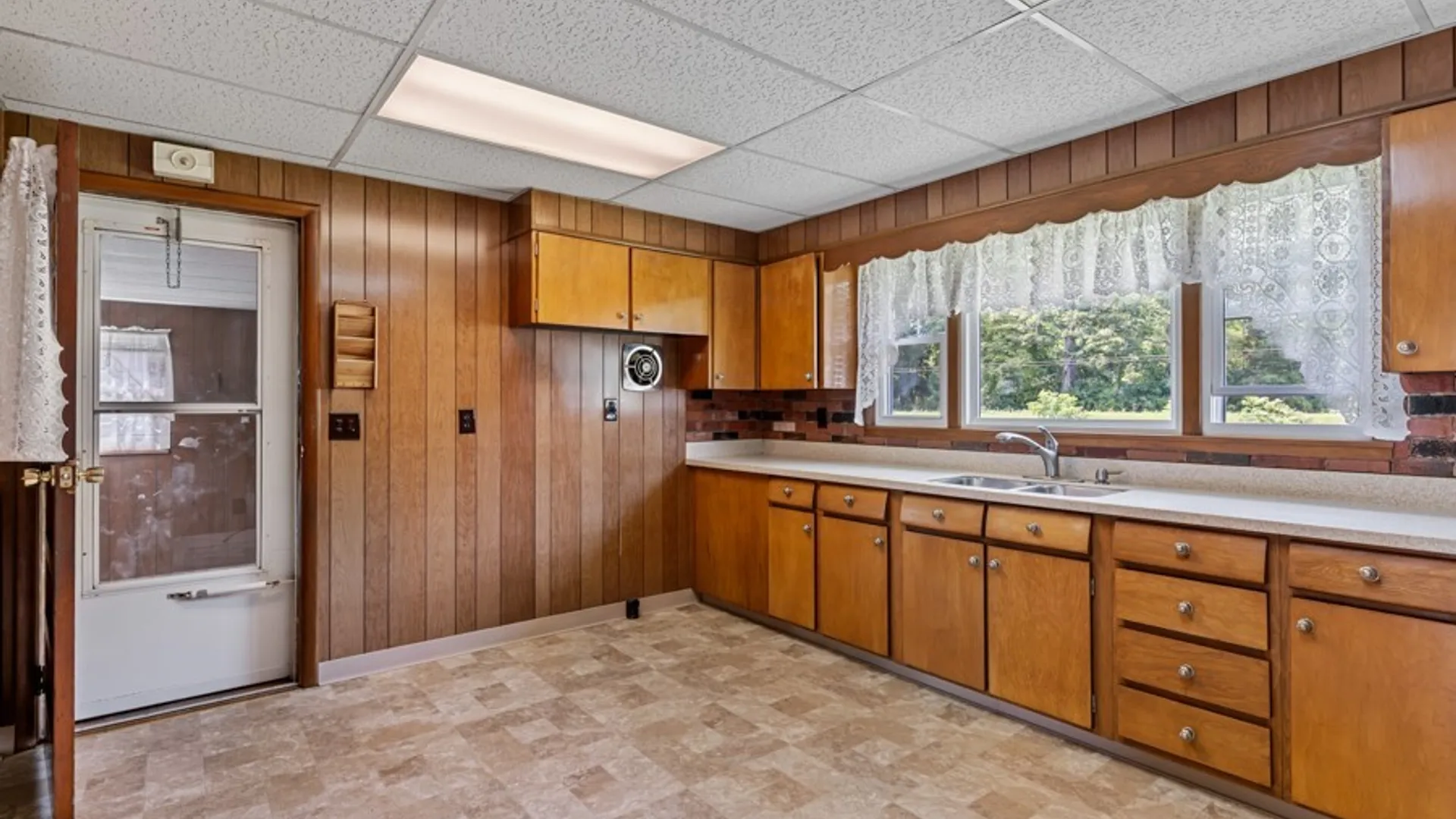 Property at 114 Willis Ave, Herkimer, NY 13357 12