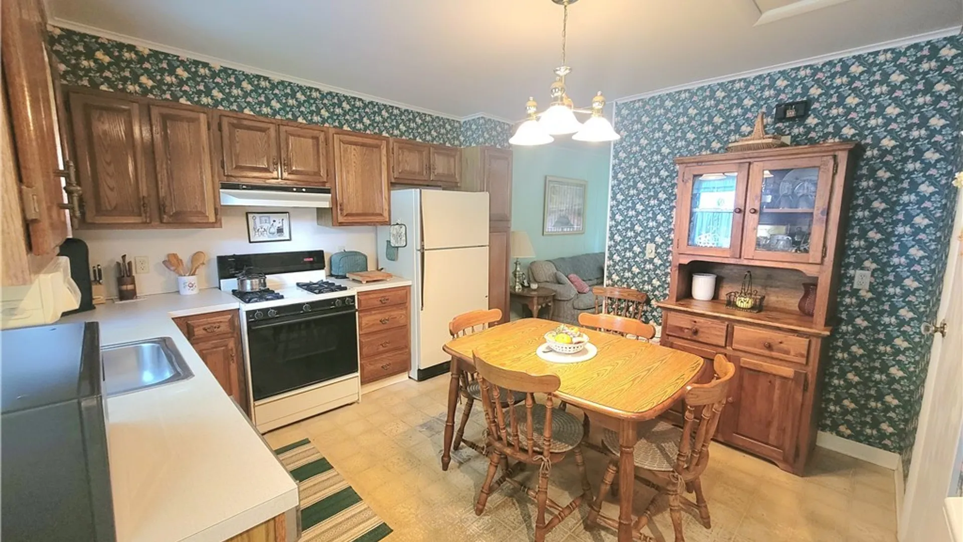 Property at 354 Delaware Avenue, Jamestown, NY 14701 5