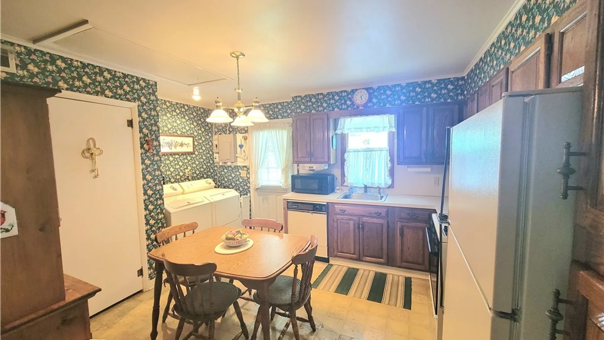 Property at 354 Delaware Avenue, Jamestown, NY 14701 6