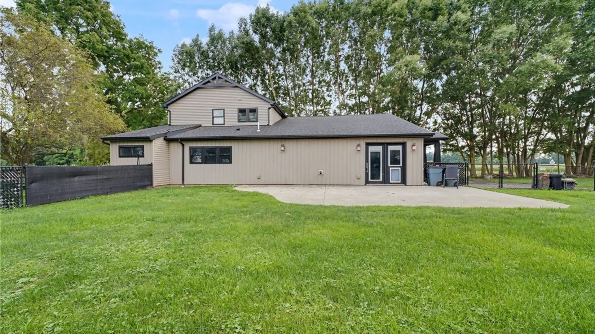 Property at 9119 Akron Road, Royalton, NY 14001 20