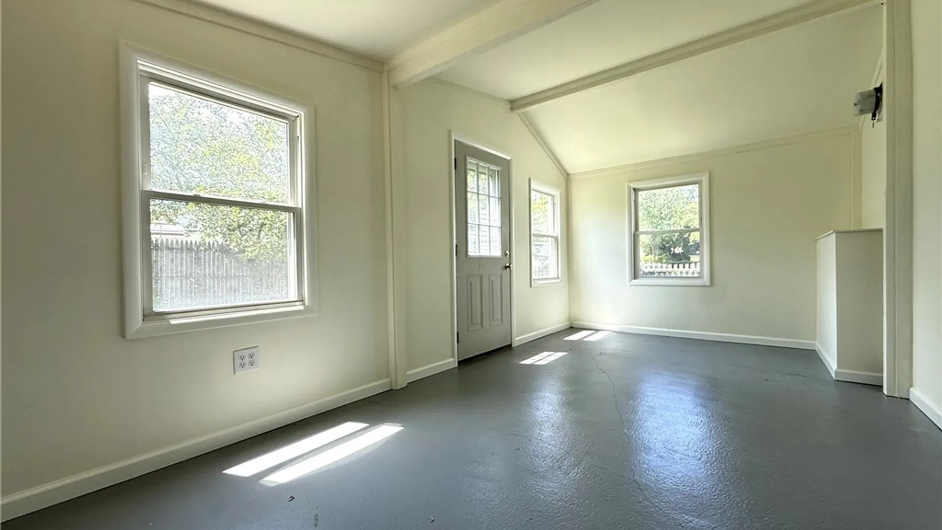 Property at 185 Marilyn Drive, Grand Island, NY 14072 19