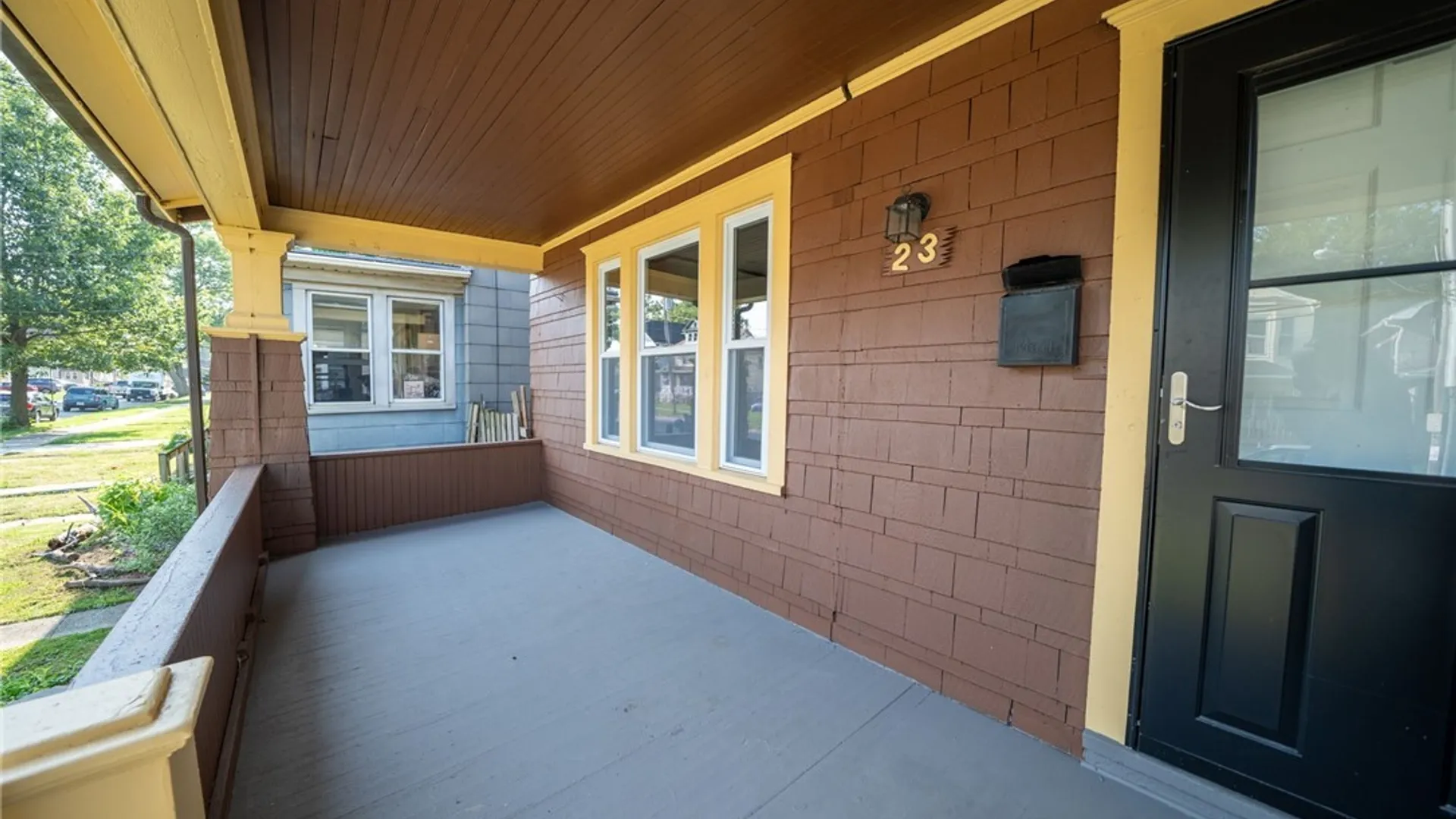 Property at 23 Aldrich Place, Buffalo, NY 14220 4