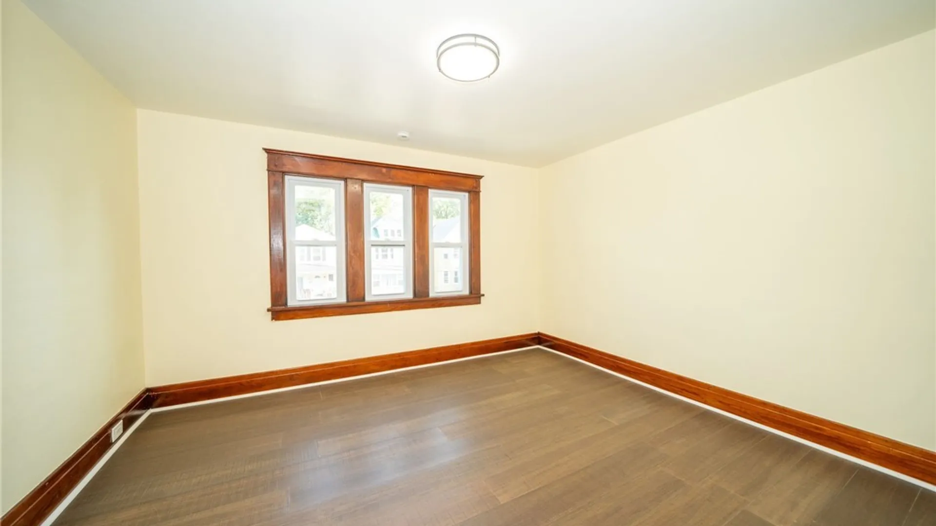 Property at 23 Aldrich Place, Buffalo, NY 14220 34