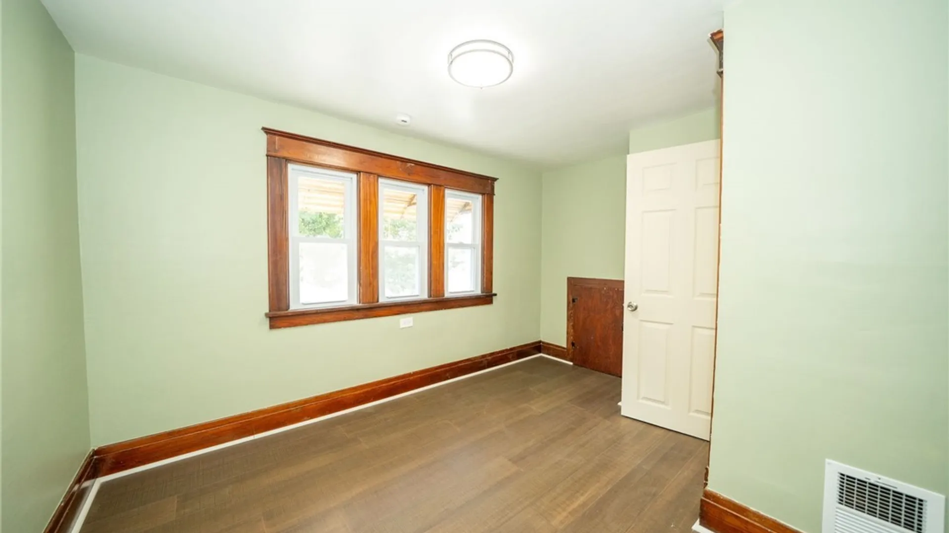 Property at 23 Aldrich Place, Buffalo, NY 14220 40