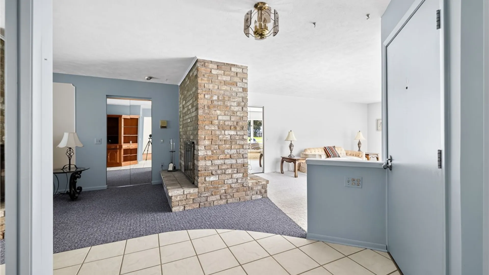 Property at 100 Kearney Drive, Irondequoit, NY 14617 16