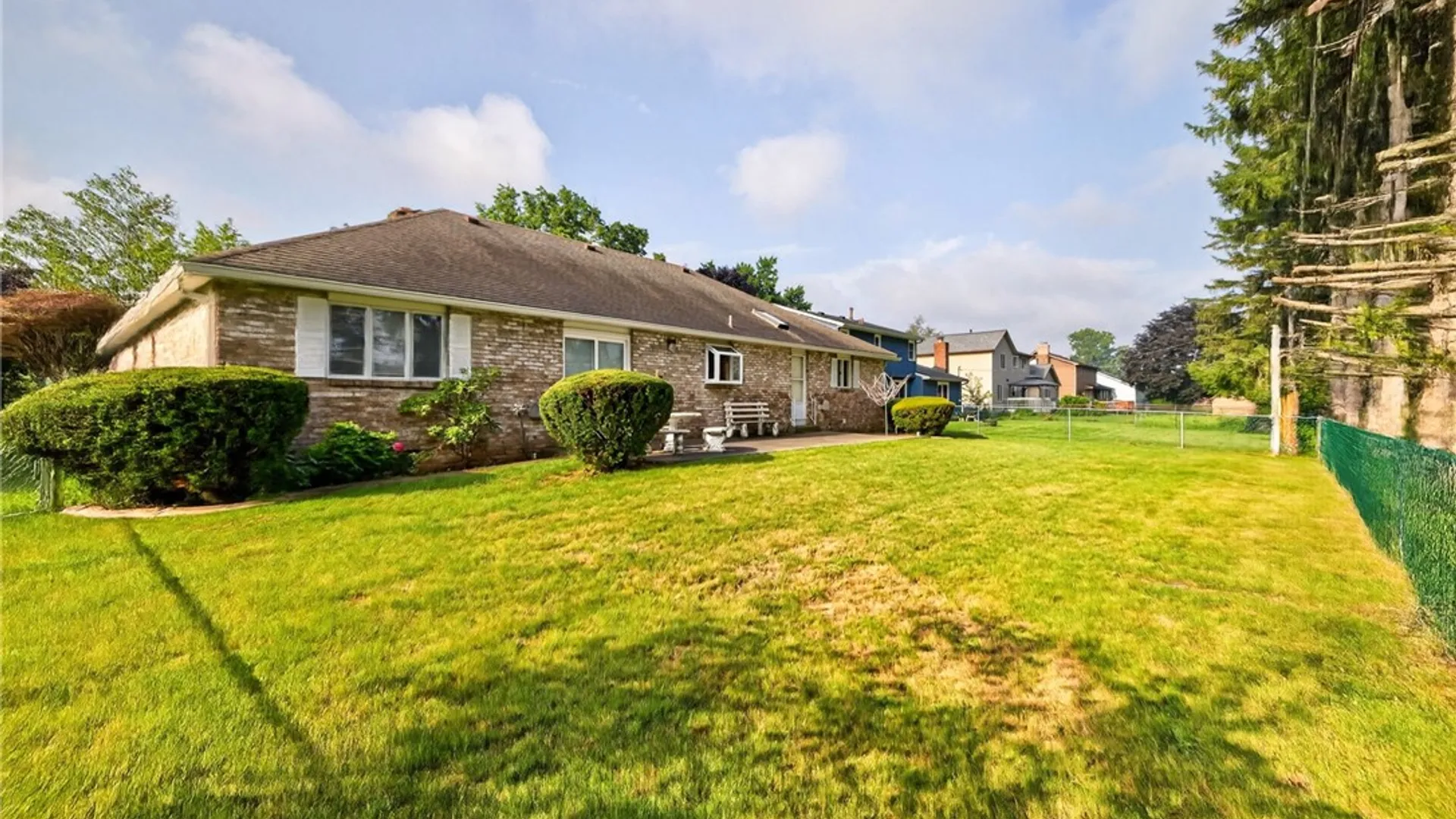 Property at 100 Kearney Drive, Irondequoit, NY 14617 44