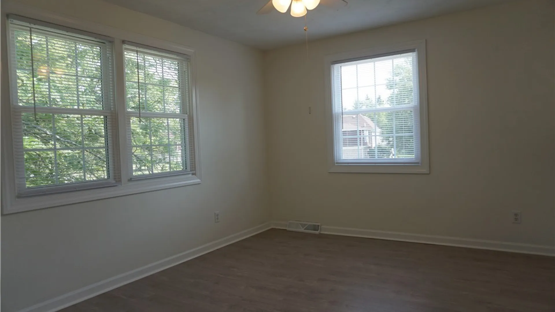 Property at 90 Carriage Drive, Orchard Park, NY 14127 25