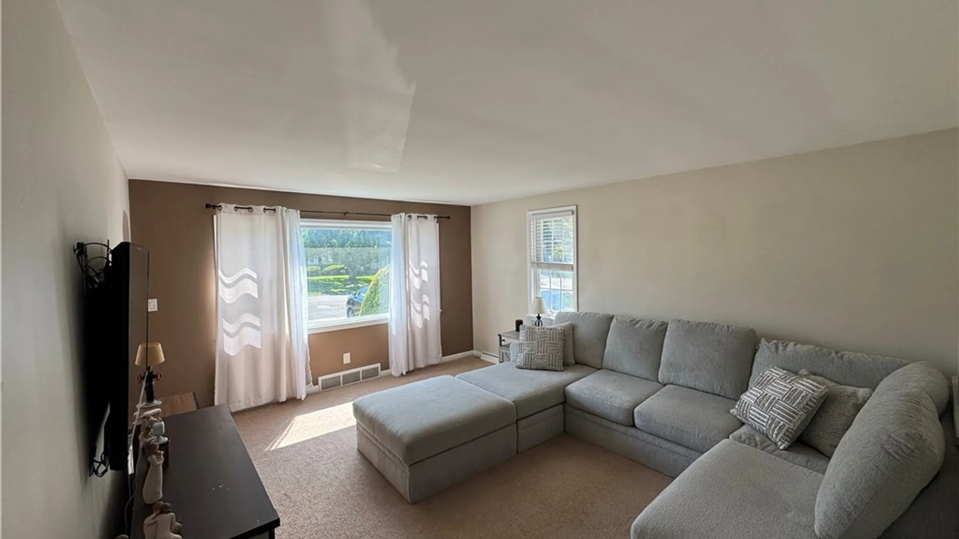 Property at 149 Eastwood Avenue, Utica, NY 13501 8