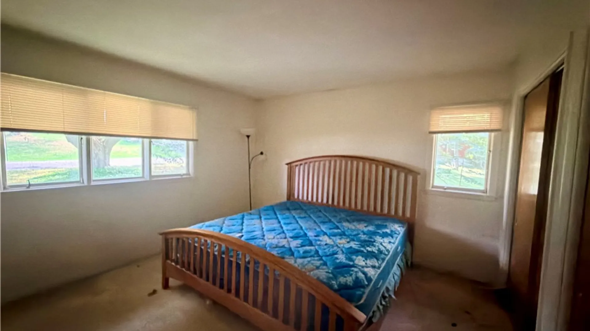 Property at 113 Munro Drive, Camillus, NY 13031 15