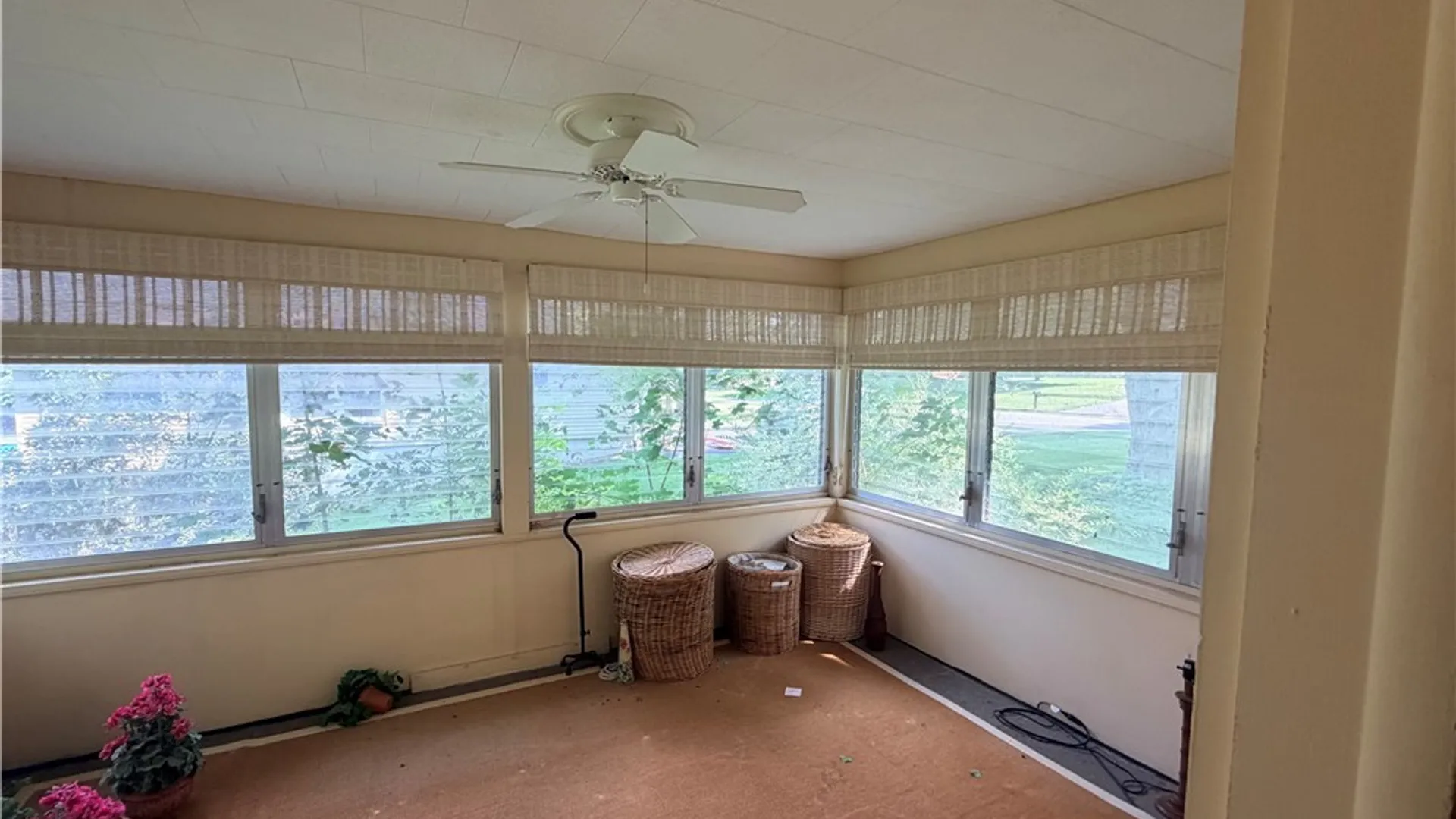 Property at 113 Munro Drive, Camillus, NY 13031 8