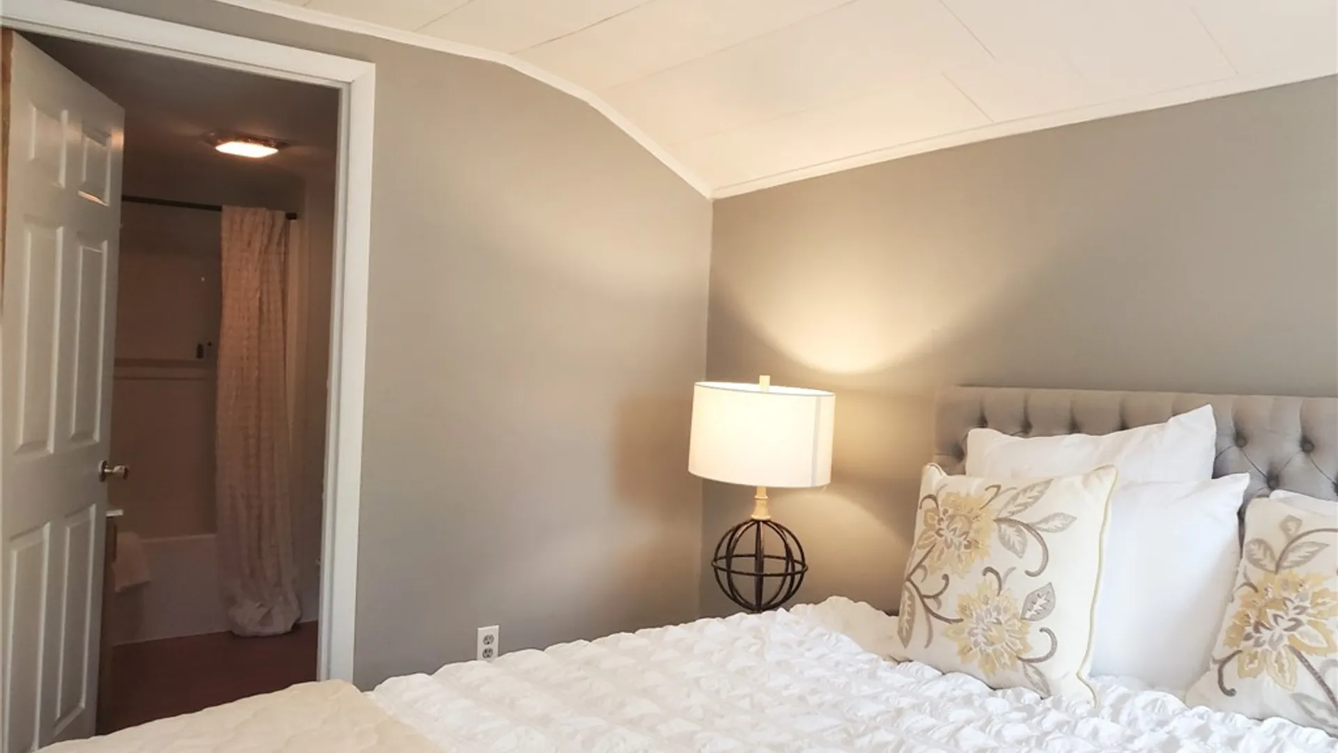 Property at 18 Maple Street, Auburn, NY 13021 5