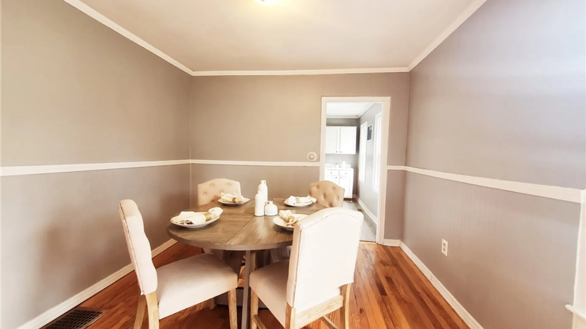 Property at 18 Maple Street, Auburn, NY 13021 19