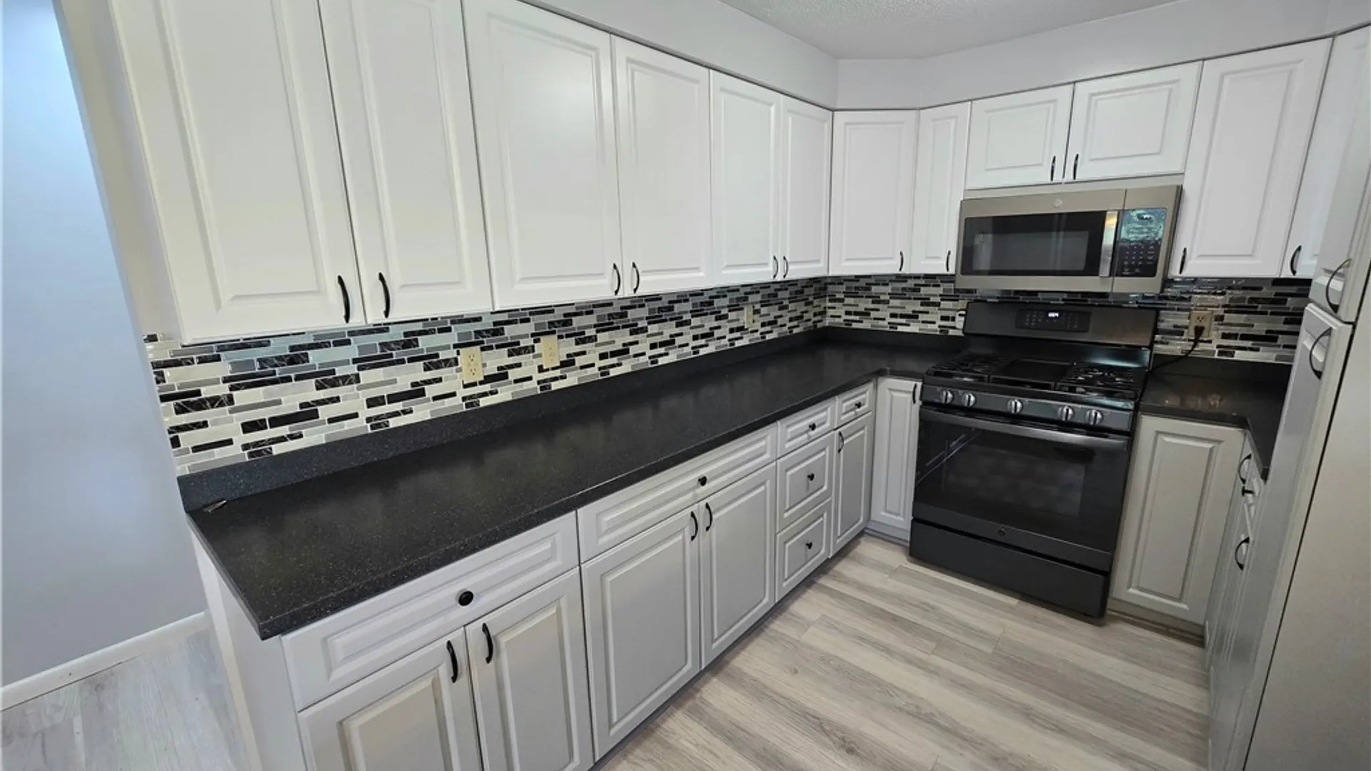 Property at 6 Brooklyn Heights, Portville, NY 14770 17
