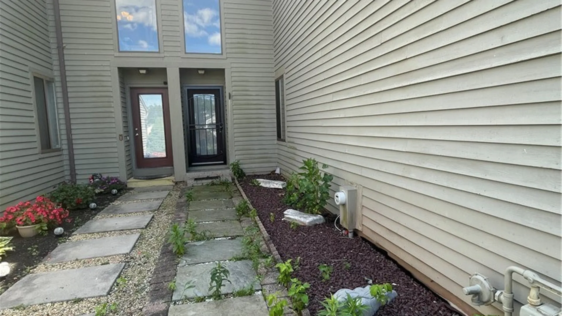 Property at 8206 Honeysuckle Drive, Clay, NY 13090 3
