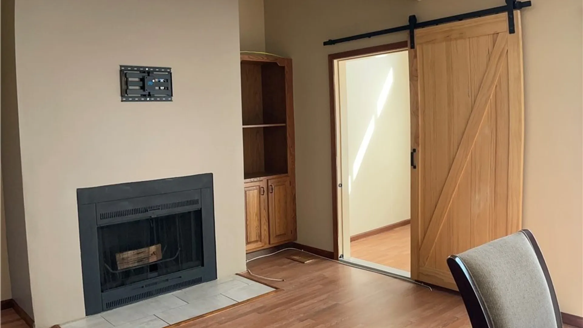 Property at 8206 Honeysuckle Drive, Clay, NY 13090 7
