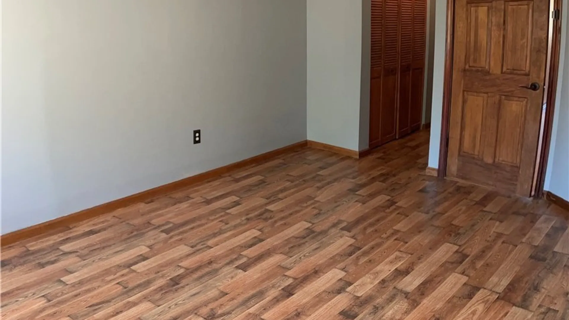 Property at 8206 Honeysuckle Drive, Clay, NY 13090 18