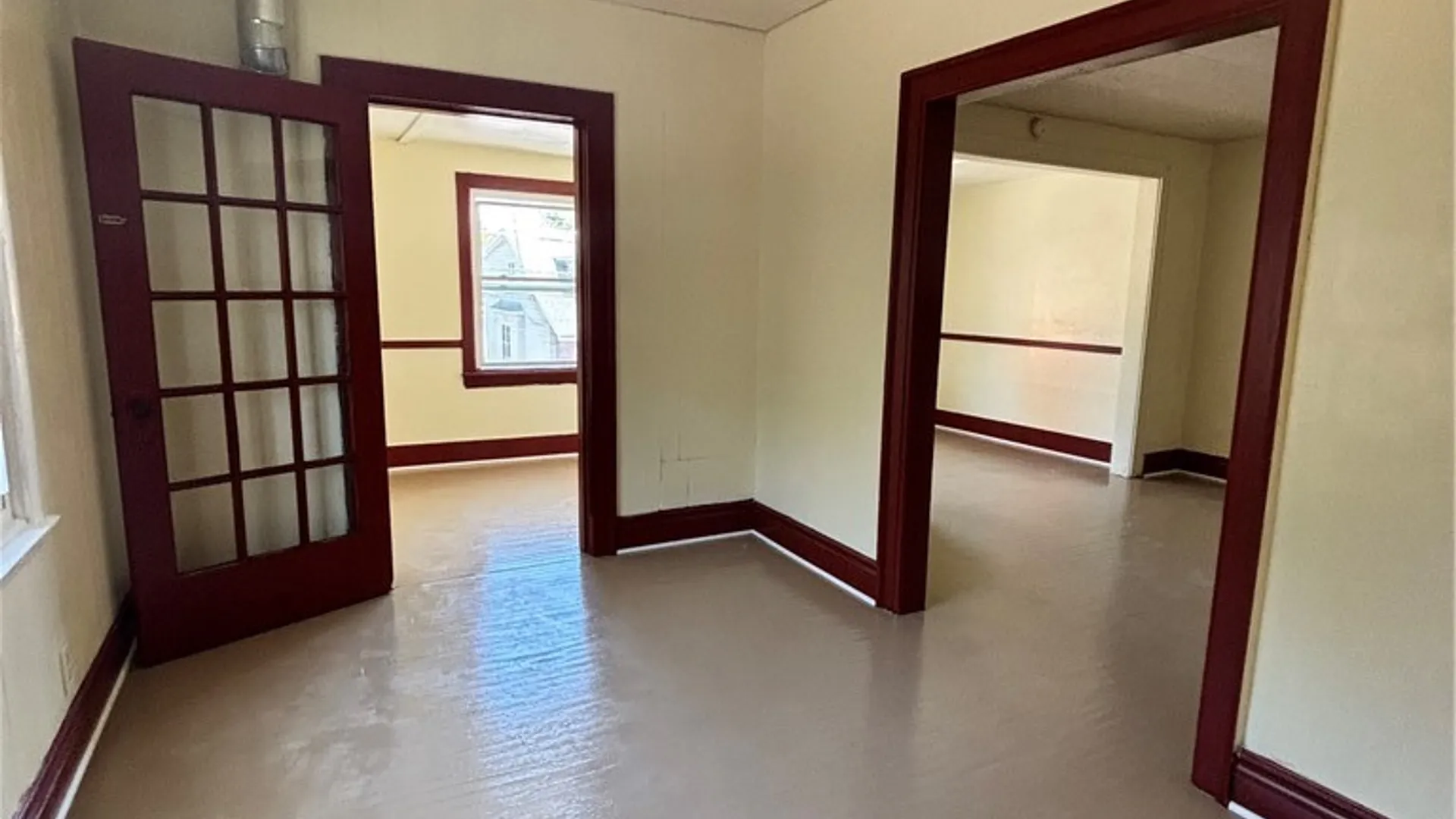 Property at 215 Ludington Street, Buffalo, NY 14206 10