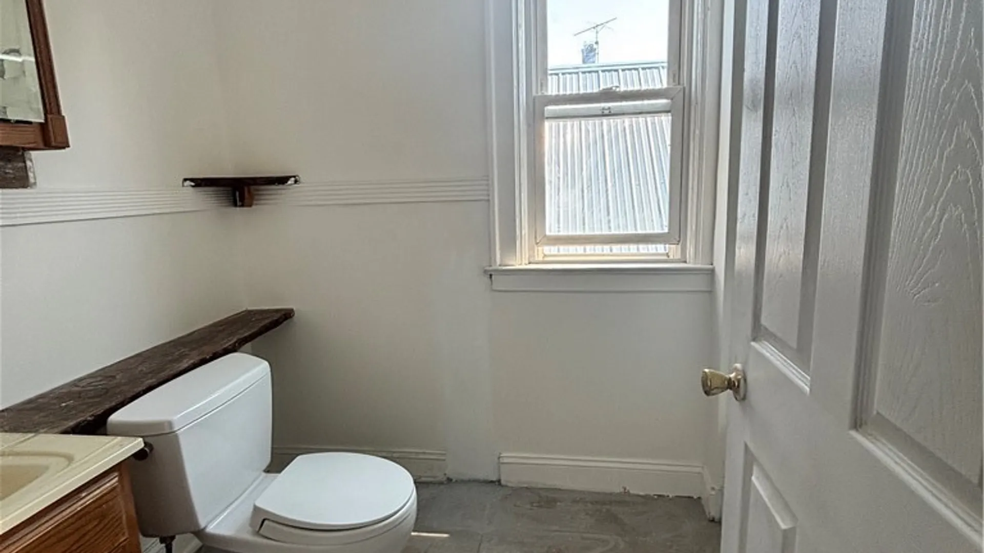 Property at 215 Ludington Street, Buffalo, NY 14206 11