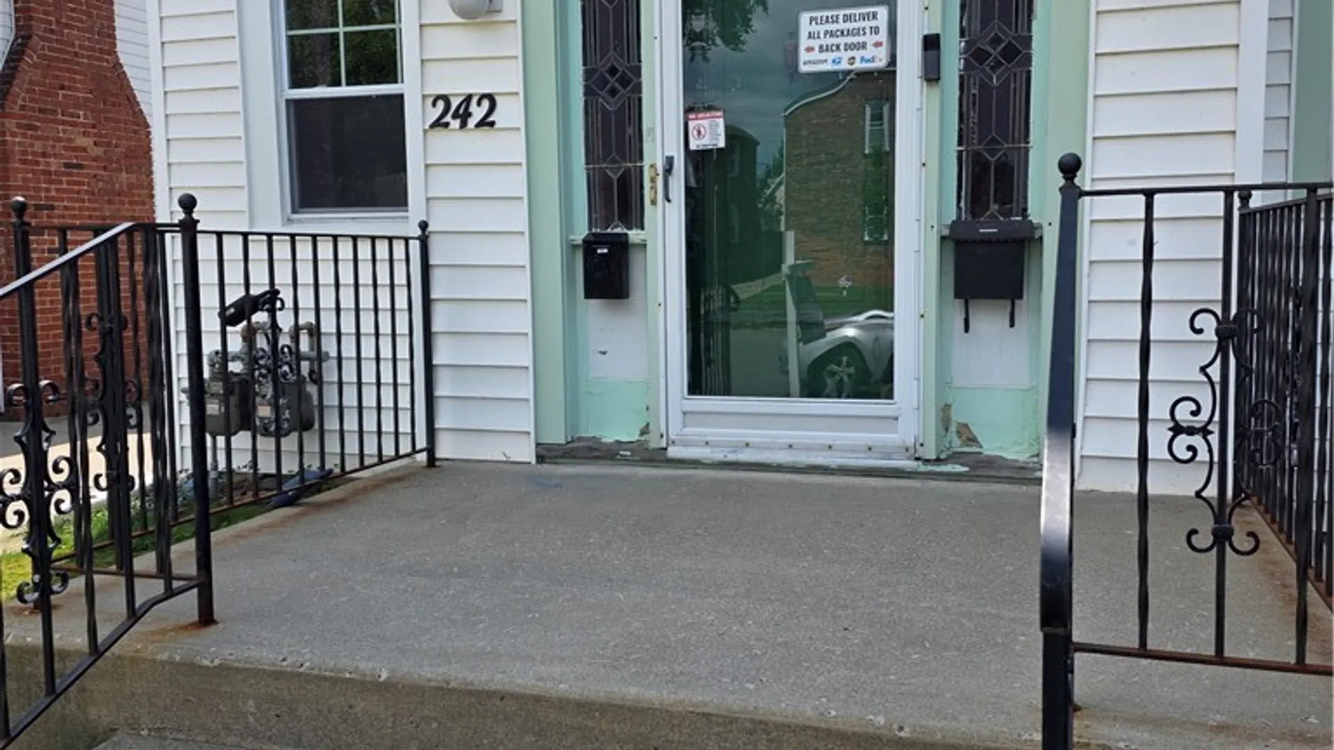 Property at 242 Washington Avenue, Tonawanda, NY 14217 3