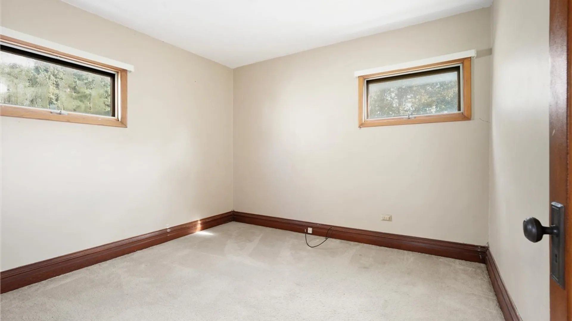 Property at 310 Willumae Drive, Syracuse, NY 13208 9