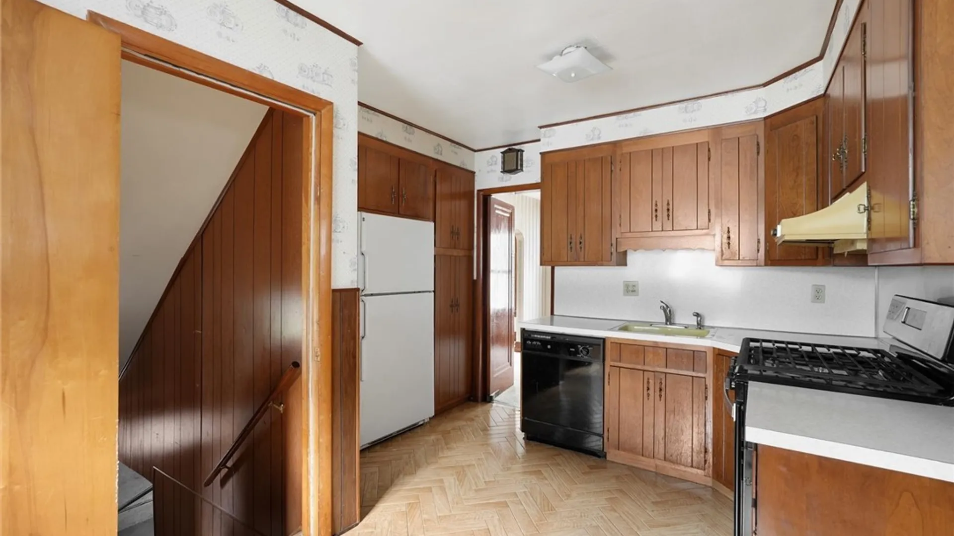 Property at 310 Willumae Drive, Syracuse, NY 13208 11