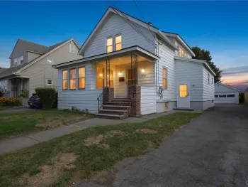 Property at 310 Willumae Drive, Syracuse, NY 13208