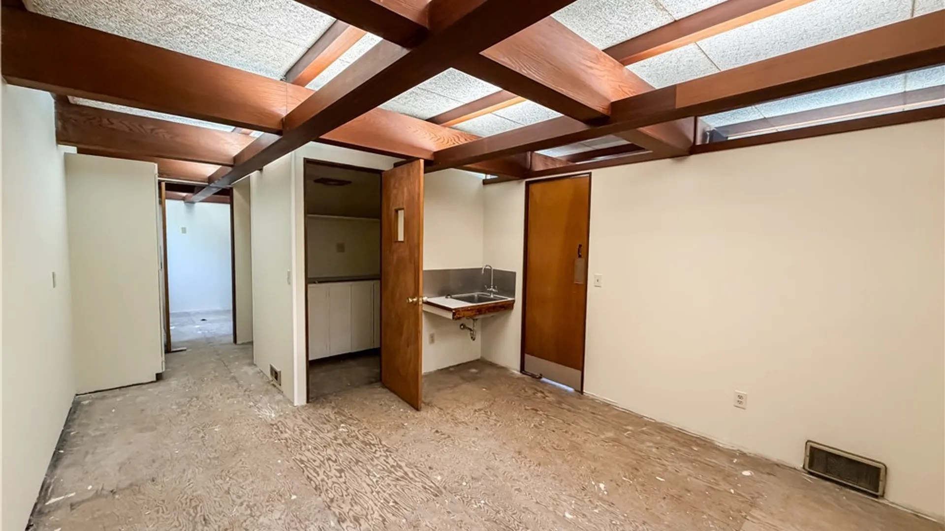 Property at 510 Central Avenue, Dunkirk, NY 14048 14