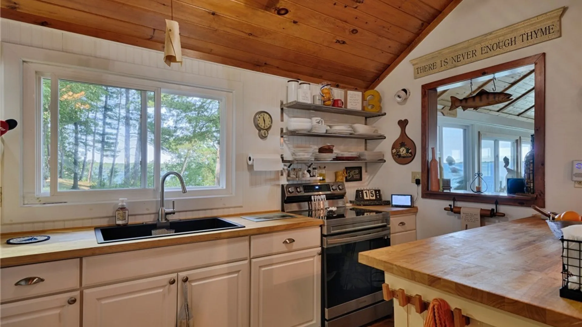 Property at 38977 Dalton Lane, Clayton, NY 13624 12