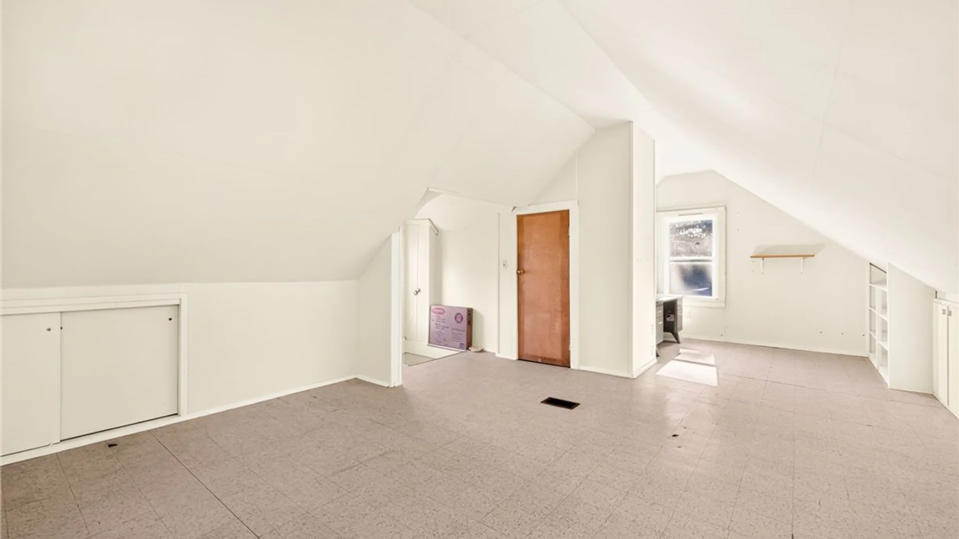 Property at 80 Croydon Rd Road, Rochester, NY 14610 23