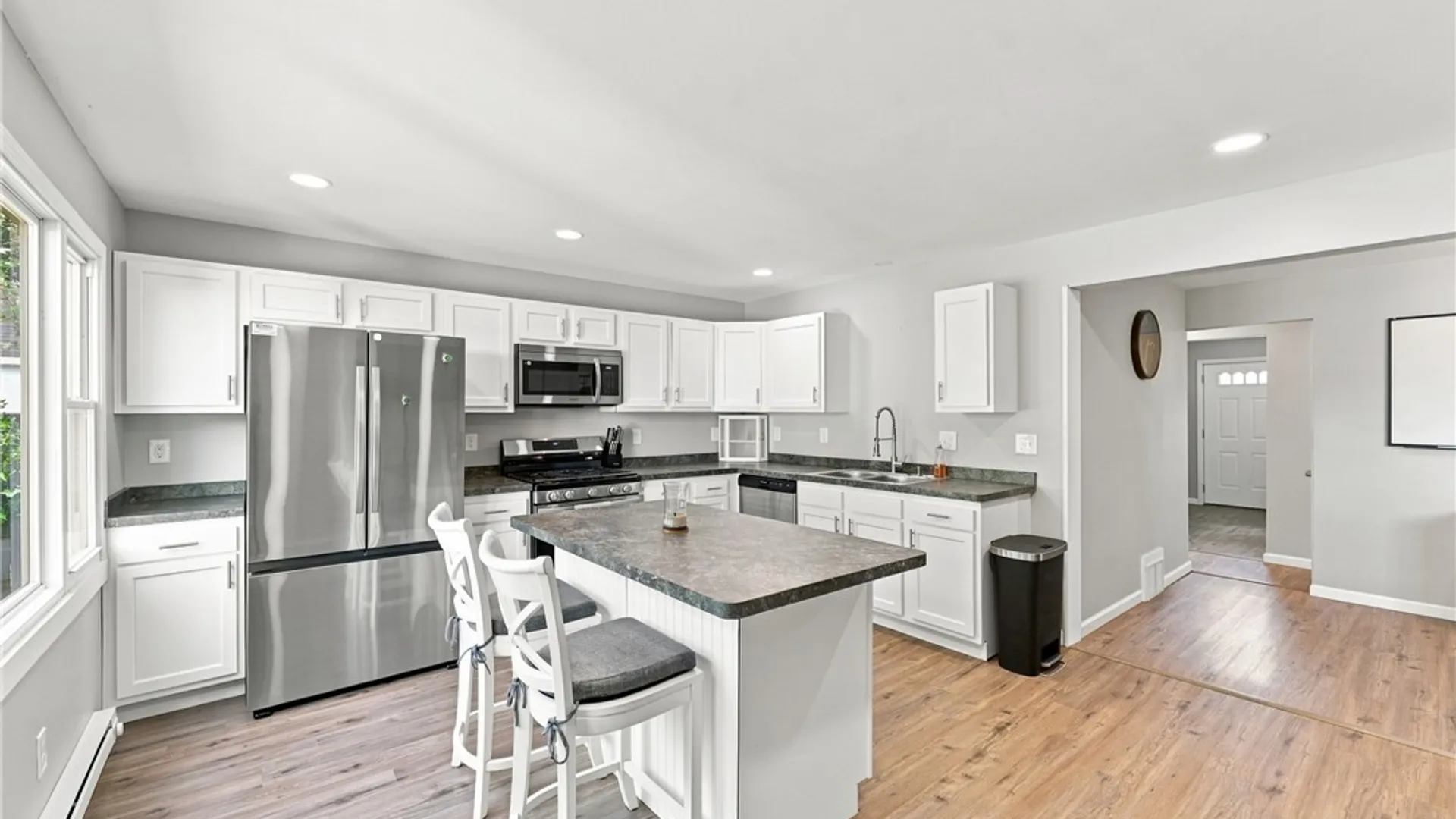 Property at 72 Grand Boulevard, Cheektowaga, NY 14225 9