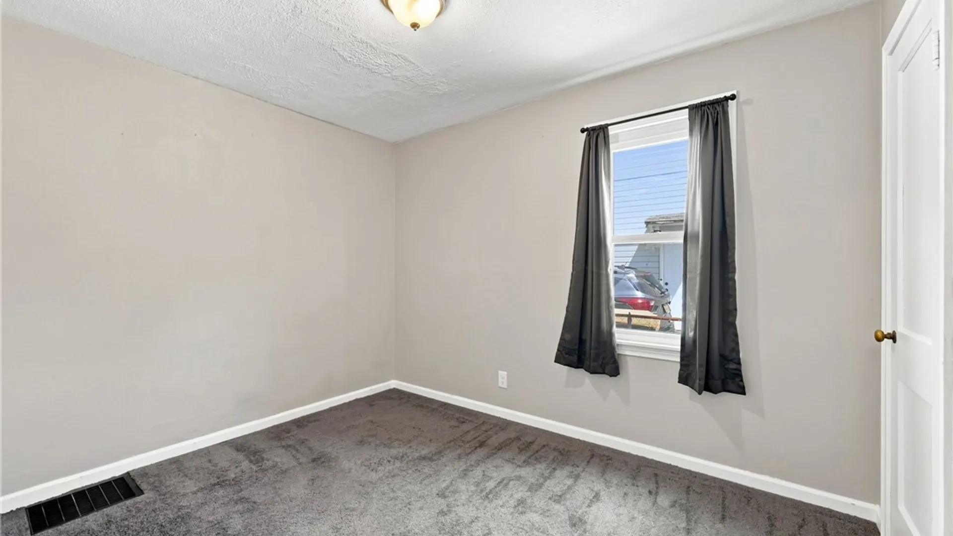 Property at 72 Grand Boulevard, Cheektowaga, NY 14225 14