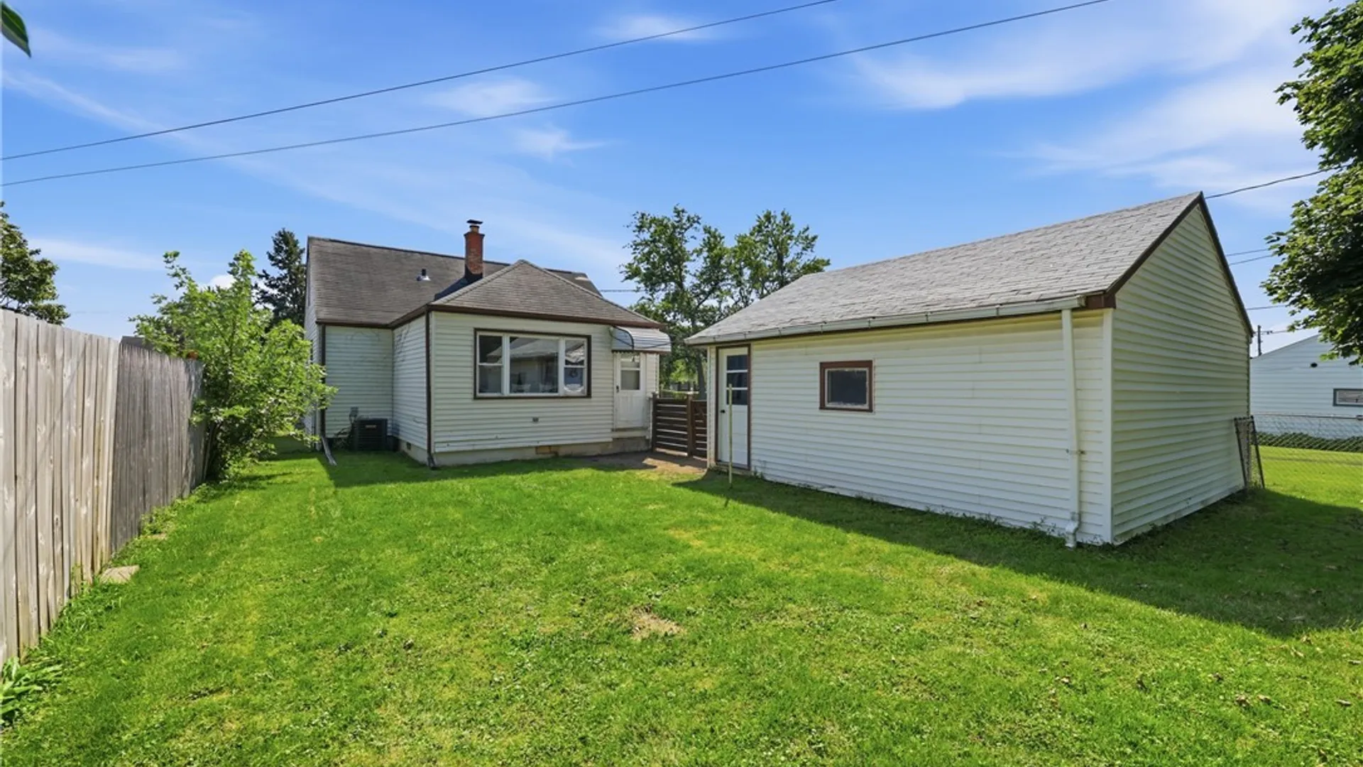 Property at 72 Grand Boulevard, Cheektowaga, NY 14225 23