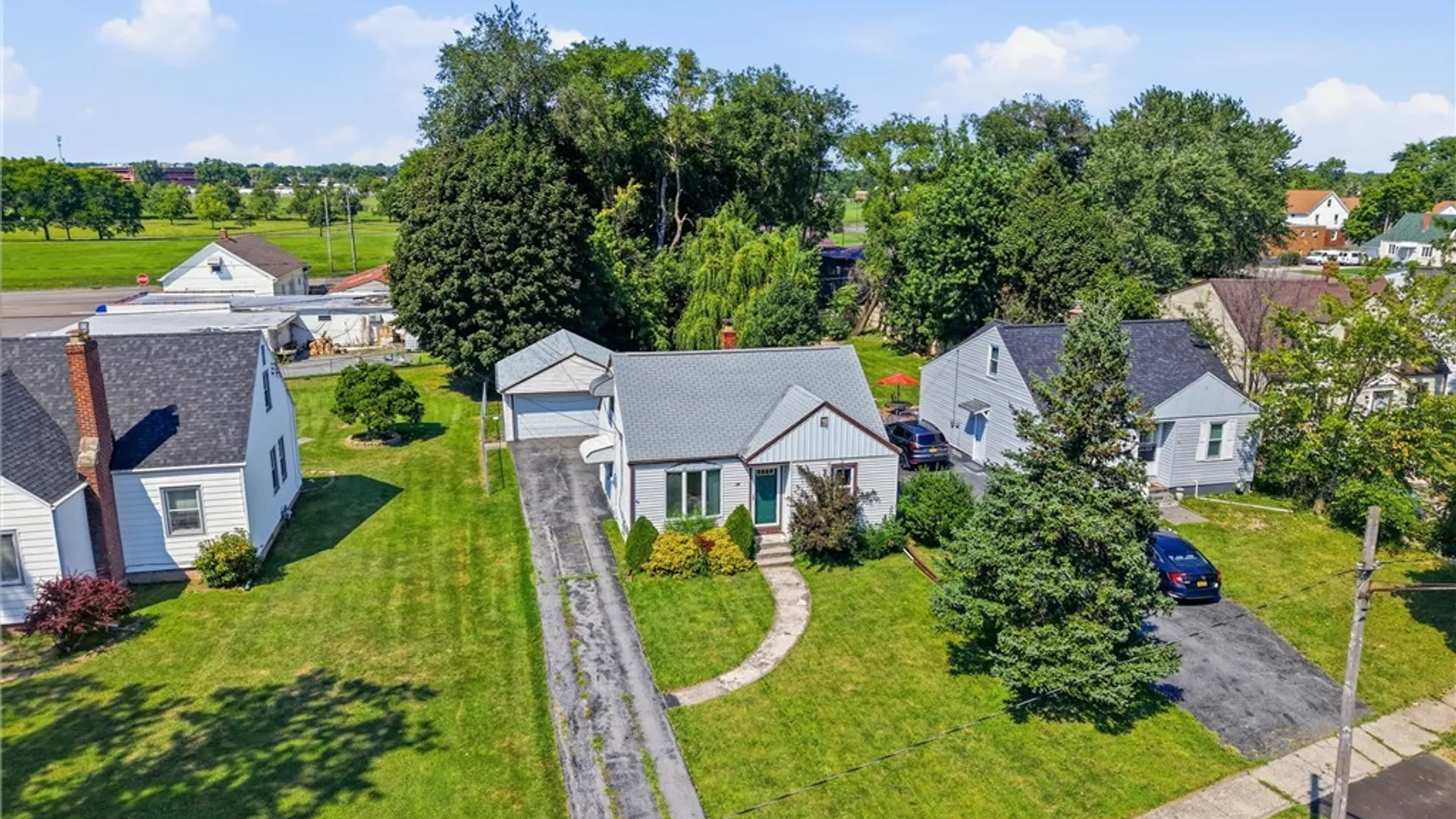 Property at 72 Grand Boulevard, Cheektowaga, NY 14225 26