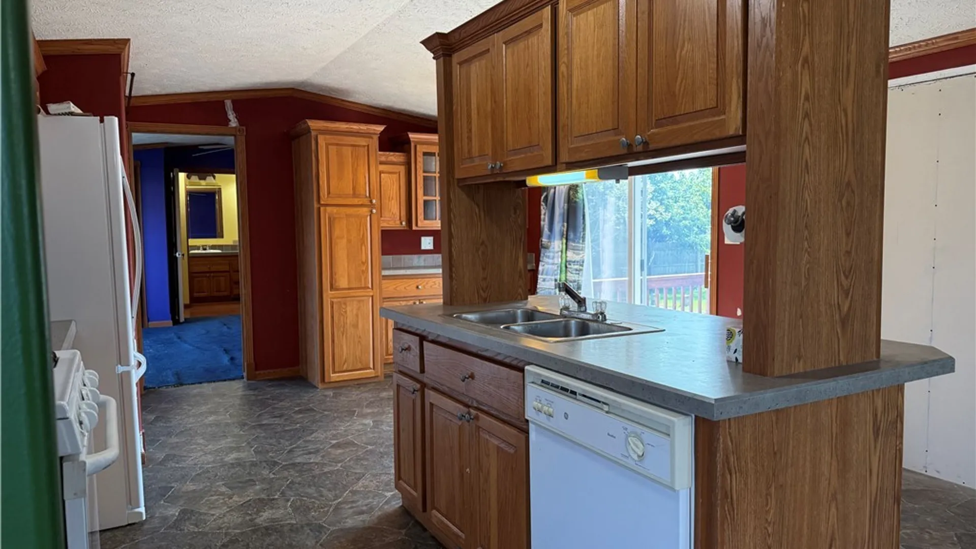 Property at 1438 East Dr, Alden, NY 14004 5