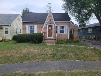Property at 202 Darlington Road, Salina, NY 13208