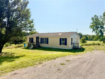 Property at 11039 River Rd, Pavilion, NY 14525