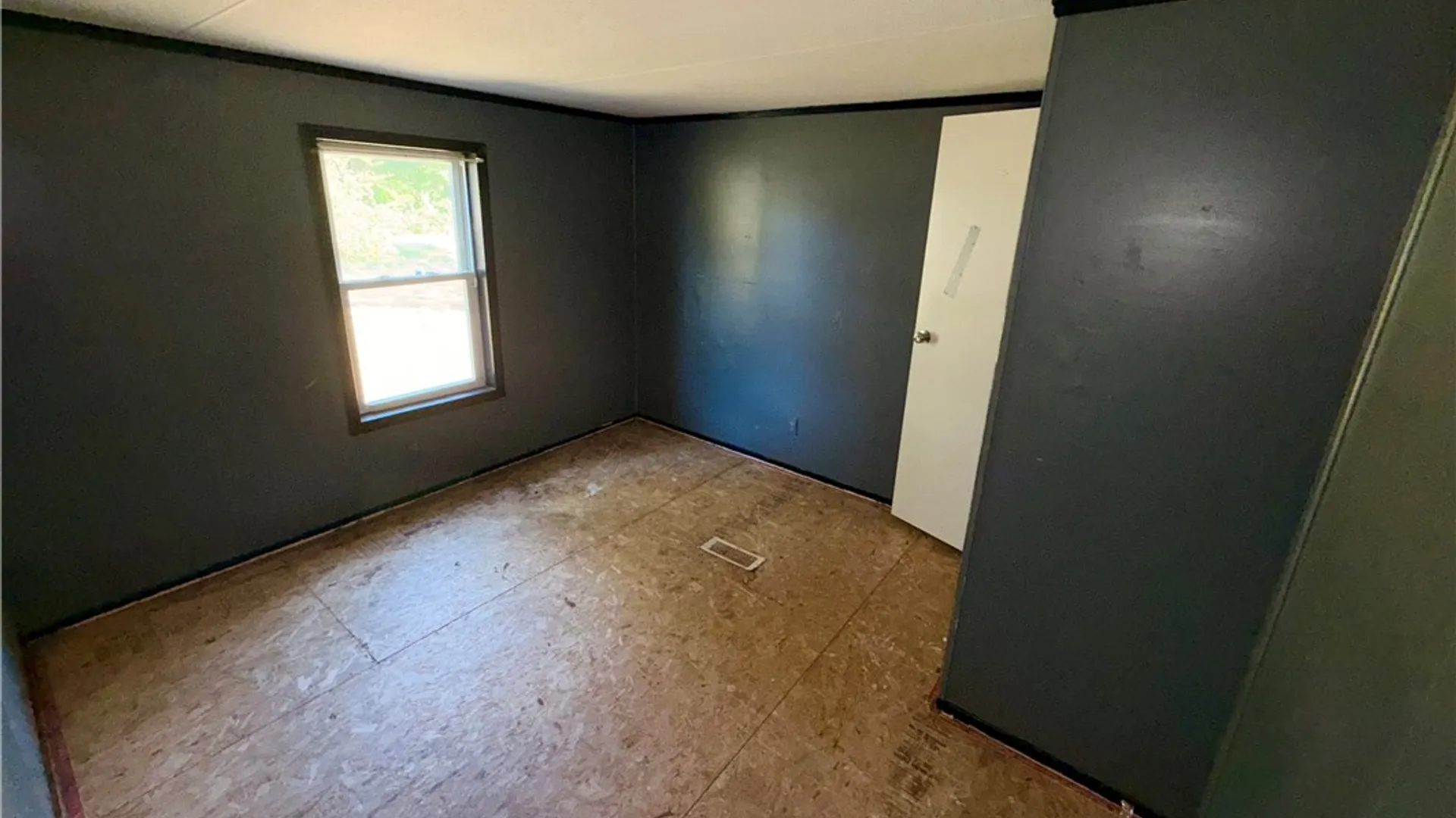 Property at 11039 River Rd, Pavilion, NY 14525 12