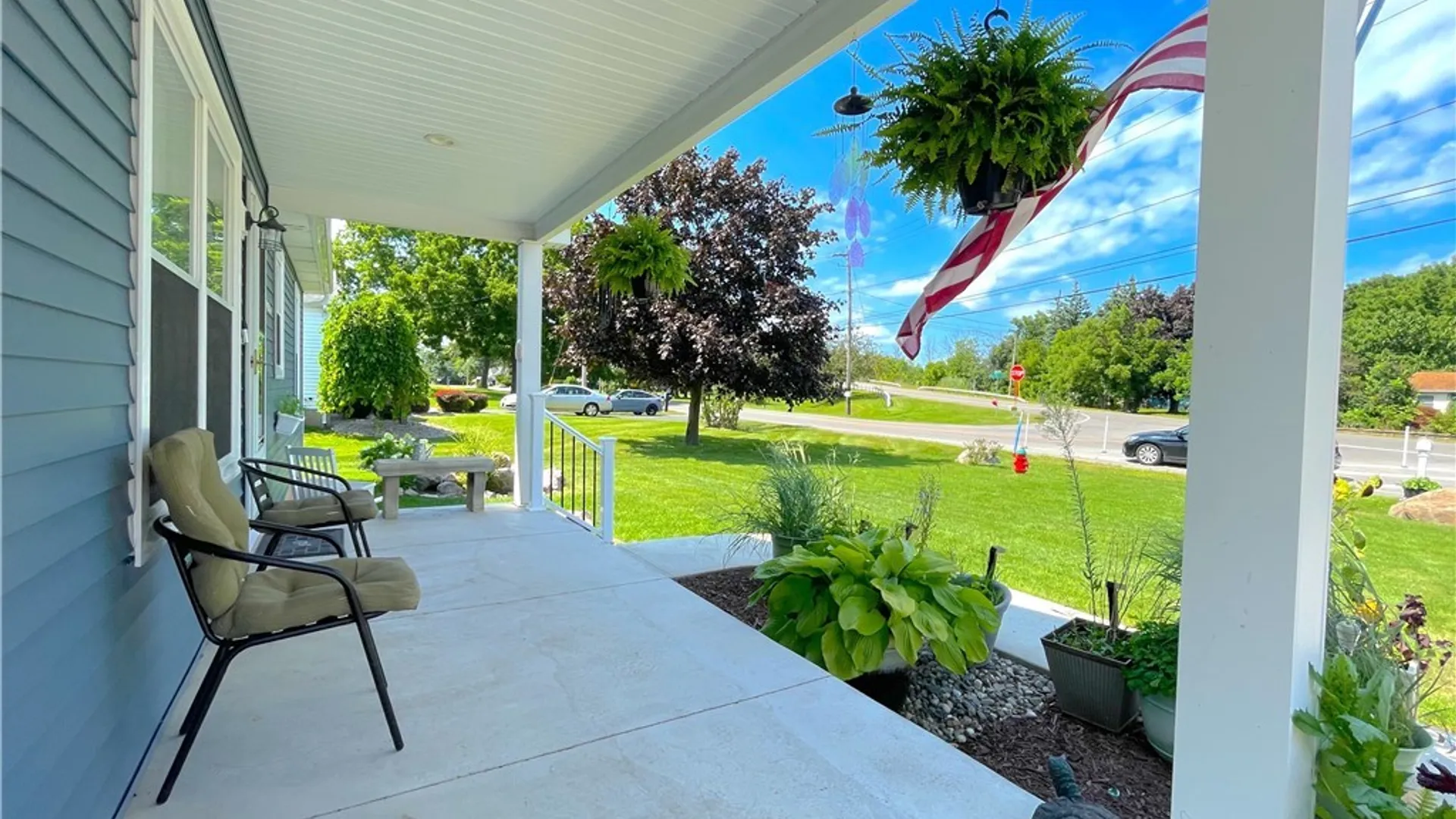 Property at 8295 E Britton Drive, Niagara, NY 14304 3