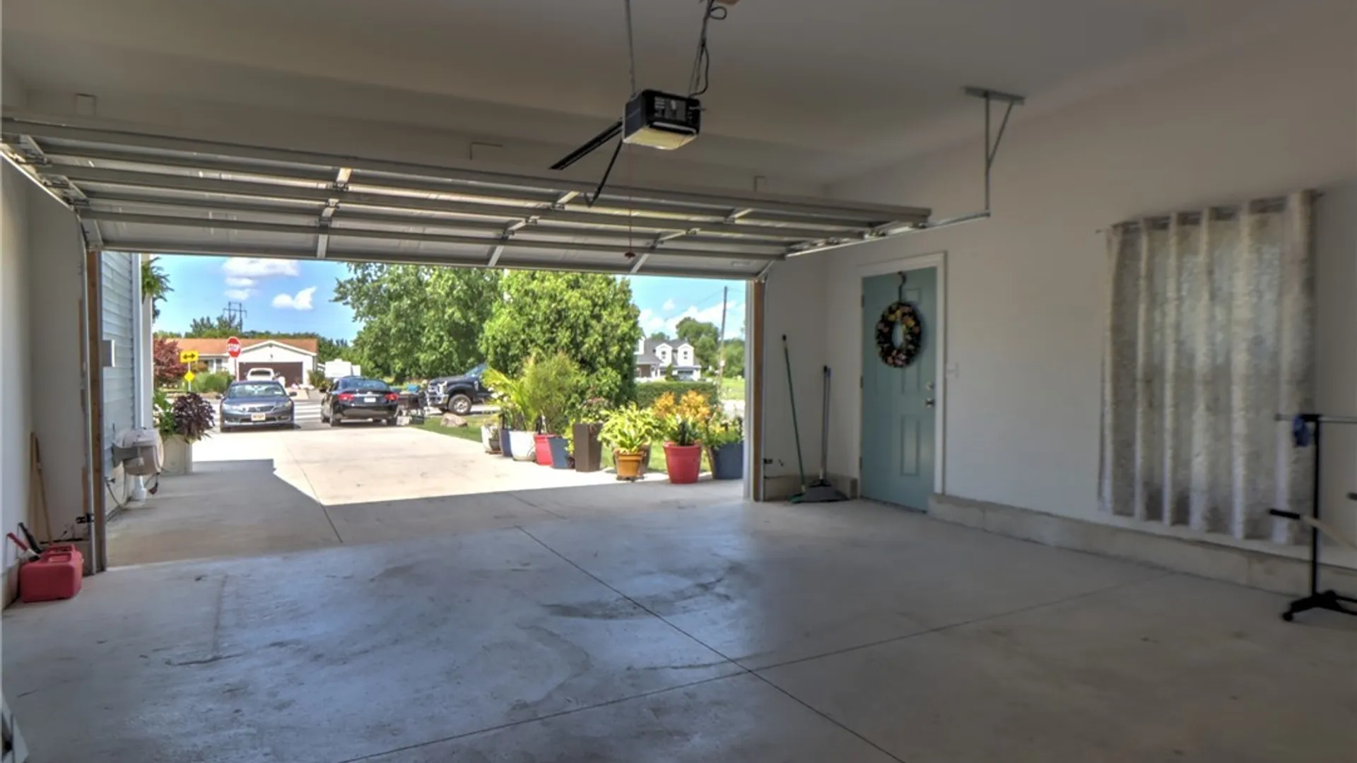 Property at 8295 E Britton Drive, Niagara, NY 14304 4