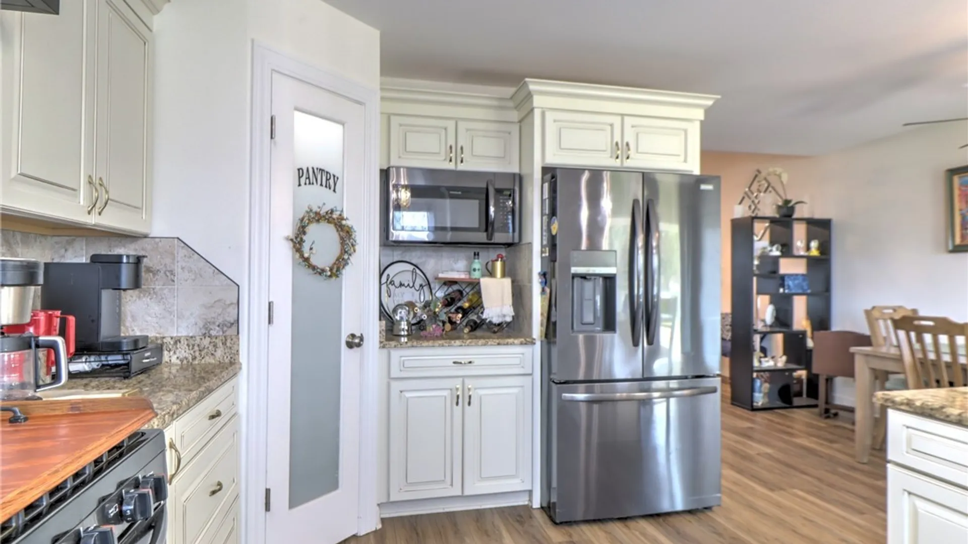 Property at 8295 E Britton Drive, Niagara, NY 14304 9
