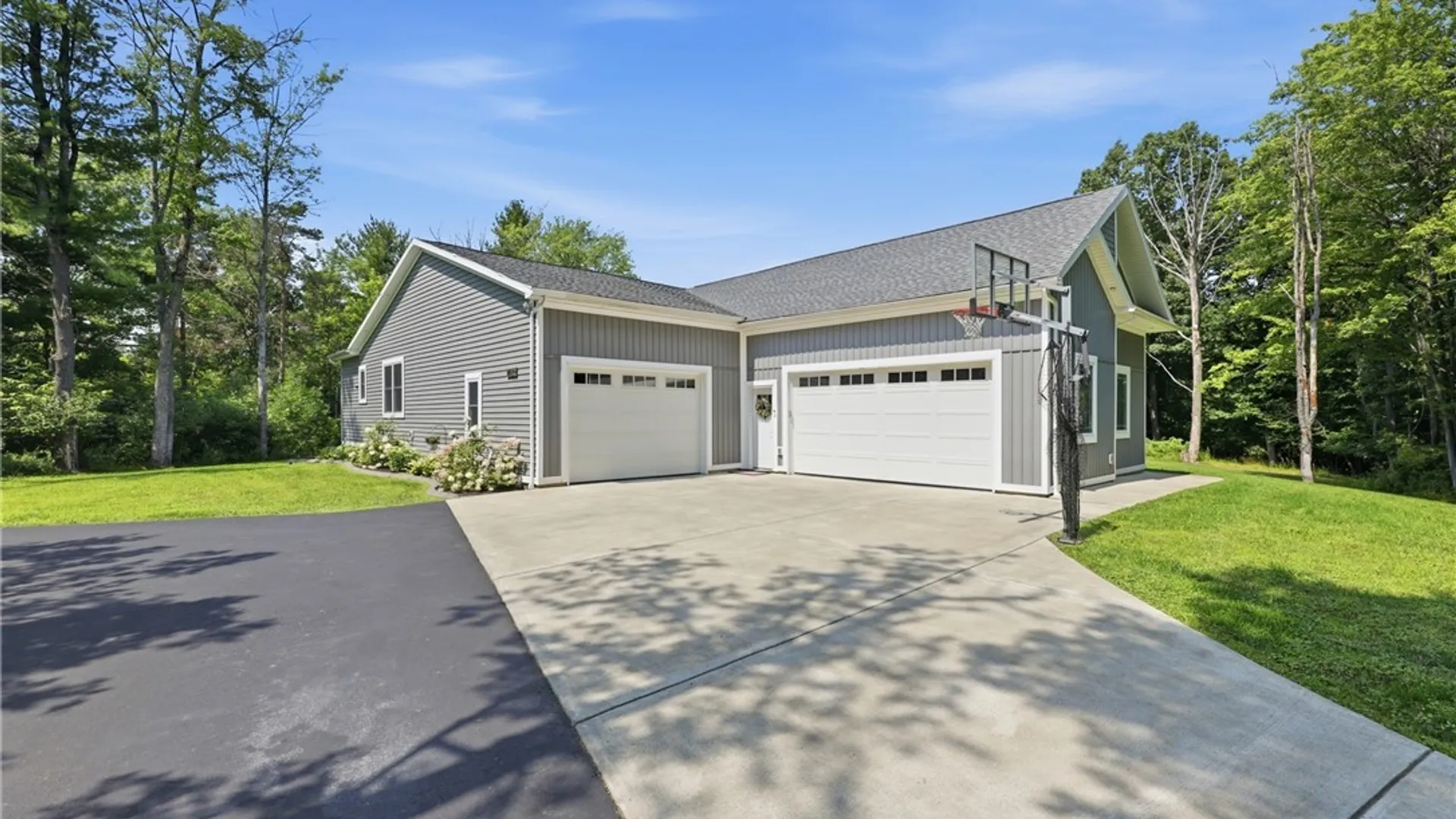 Property at 7180 Ellicott Road, Orchard Park, NY 14127 5