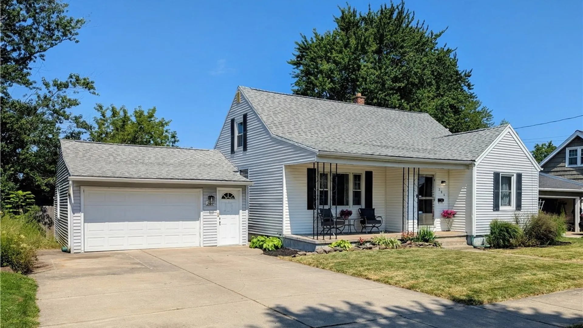 Property at 284 Utica Street, Tonawanda, NY 14150 3